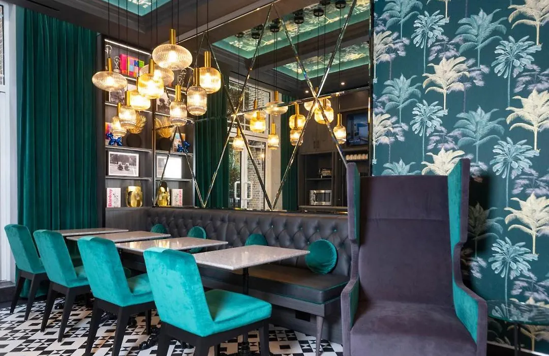 Brit Hotels Earls Court-1